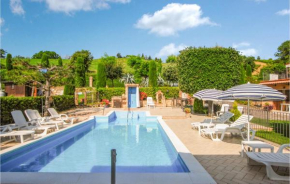 Stunning Apartment In Monte Rinaldo With Wifi